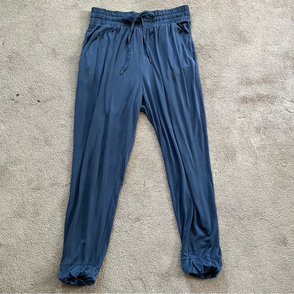 MPG Mondetta Performance Gear Women’s Stride On Jogger Size Medium